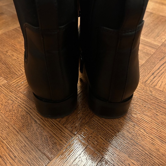 Blondo Naturalizer 8.5 - Picture 3 of 8